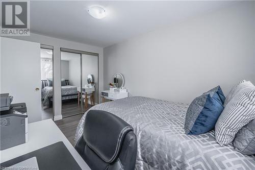 171 Kinzie Avenue Unit# Upper Unit, Kitchener, ON - Indoor Photo Showing Bedroom