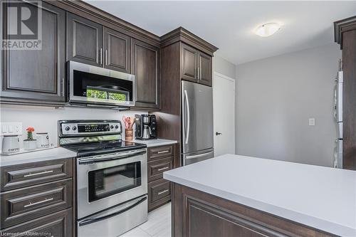 171 Kinzie Avenue Unit# Upper Unit, Kitchener, ON - Indoor Photo Showing Kitchen