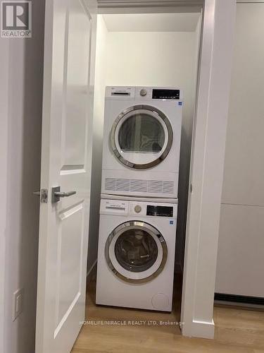 103 - 7549A Kalar Road, Niagara Falls, ON - Indoor Photo Showing Laundry Room