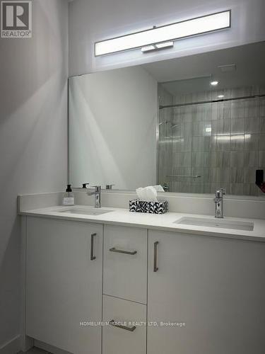 103 - 7549A Kalar Road, Niagara Falls, ON - Indoor Photo Showing Bathroom