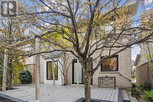 View of wooden terrace - 5021 Bunton Crescent, Burlington, ON - Outdoor