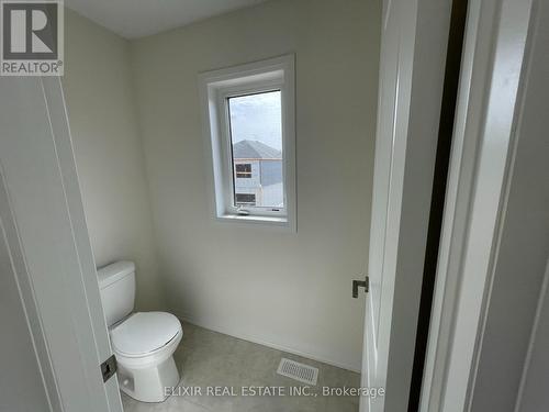 7 Ingalls Avenue, Brantford, ON - Indoor Photo Showing Bathroom