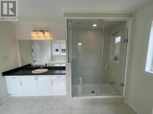 7 Ingalls Avenue, Brantford, ON - Indoor Photo Showing Bathroom