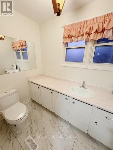 96 Purple Sage Way, Toronto, ON - Indoor Photo Showing Bathroom