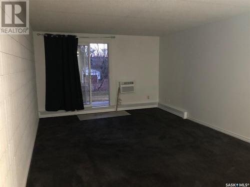 108 590 Laurier Street W, Moose Jaw, SK - Indoor Photo Showing Other Room