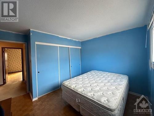 145 Rutherford Court, Kanata, ON - Indoor Photo Showing Bedroom