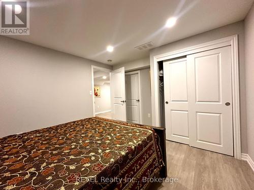 Lower - 186 Mccabe Avenue N, Welland (773 - Lincoln/Crowland), ON - Indoor Photo Showing Bedroom