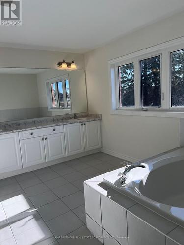 6 Forestlane Way, Scugog, ON - Indoor Photo Showing Bathroom