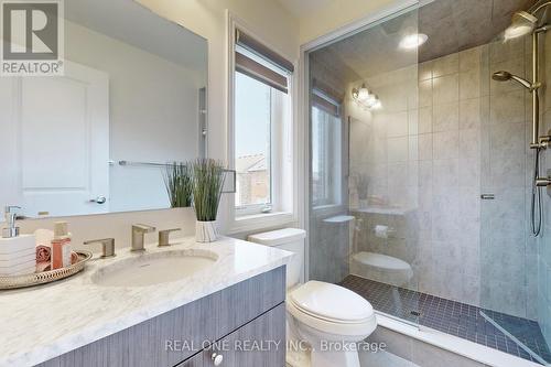 111 Barkerville Drive, Whitby, ON - Indoor Photo Showing Bathroom