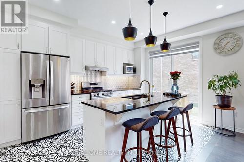 111 Barkerville Drive, Whitby, ON - Indoor Photo Showing Kitchen With Stainless Steel Kitchen With Upgraded Kitchen