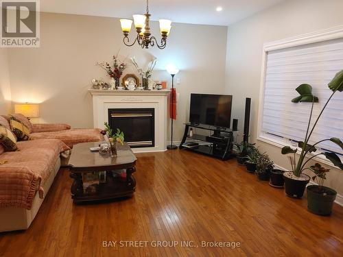 Bedroom - 73 Gracedale Drive, Richmond Hill, ON - Indoor Photo Showing Living Room With Fireplace