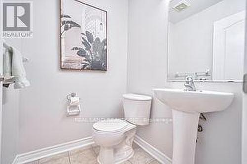 39 Roy Rainey Avenue, Markham, ON - Indoor Photo Showing Bathroom