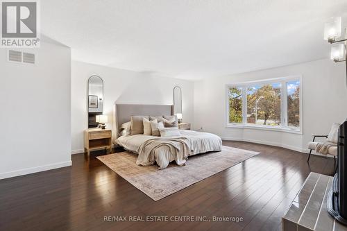 2 Blossom Avenue, Brampton, ON - Indoor Photo Showing Bedroom