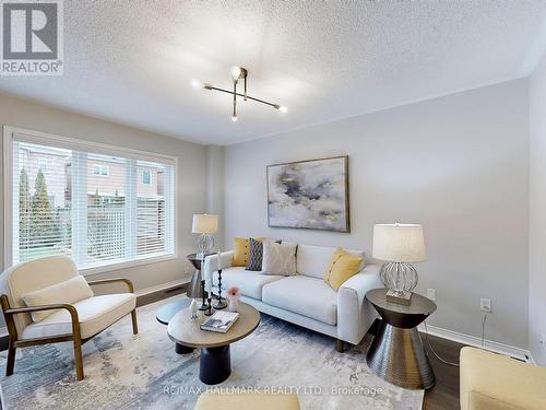 43 Eastport Drive, Toronto, ON - Indoor Photo Showing Living Room