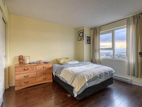 Chambre Ã  coucher principale - 1505-639 Rue Robert-Élie, Laval (Laval-Des-Rapides), QC - Indoor Photo Showing Bedroom