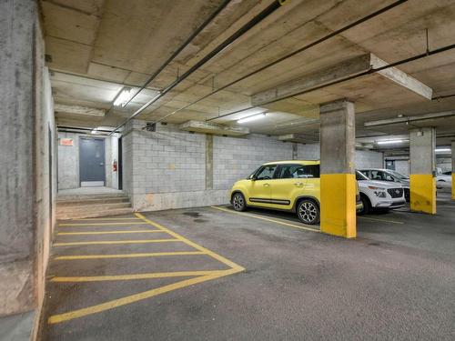 Stationnement - 1505-639 Rue Robert-Élie, Laval (Laval-Des-Rapides), QC - Indoor Photo Showing Garage