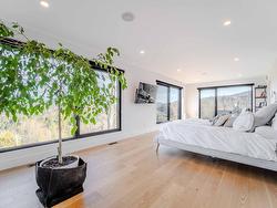 Master bedroom - 