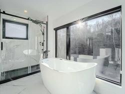 Ensuite bathroom - 