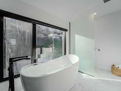 Ensuite bathroom - 