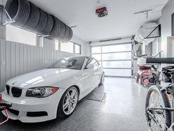 Garage - 