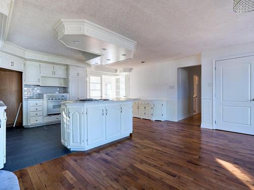 Vue d'ensemble - 345 Rue St-Paul, Blainville, QC - Indoor Photo Showing Kitchen