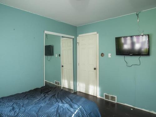 7 Peuramaki Bridge Loop, Kaministiquia, ON - Indoor Photo Showing Bedroom