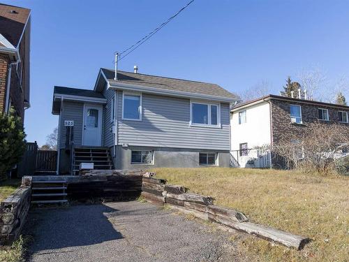 525 Leslie Avenue, Thunder Bay, ON - Outdoor