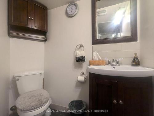 49 Cowan Rd, Brampton, ON - Indoor Photo Showing Bathroom