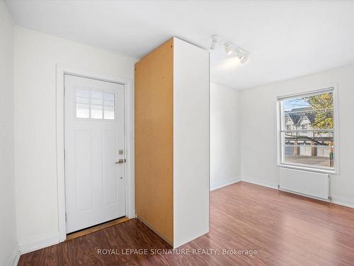 2-2563 Dundas St, Toronto, ON - Indoor Photo Showing Other Room