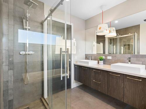 Ensuite bathroom - 253 Rue Griffin, Shannon, QC - Indoor Photo Showing Bathroom