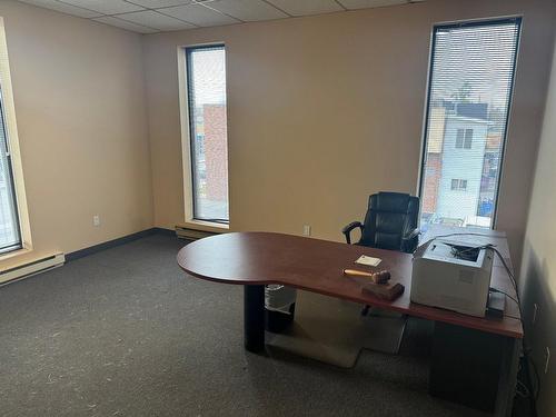 Office - 204-10 Boul. Churchill, Longueuil (Greenfield Park), QC - Indoor Photo Showing Other Room