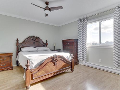 Master bedroom - 118-1660 Rue Mcnamara, Laval (Chomedey), QC - Indoor Photo Showing Bedroom