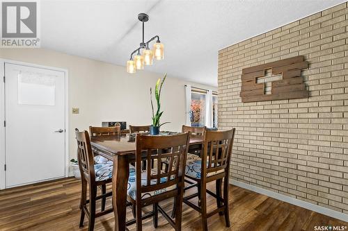 1309 King Crescent, Moose Jaw, SK - Indoor Photo Showing Dining Room