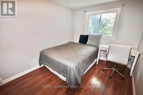 Second bedro - 1800 Attawandaron Road, London, ON - Indoor Photo Showing Bedroom