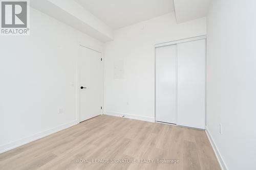 1710 - 127 Broadway Avenue, Toronto, ON - Indoor Photo Showing Other Room