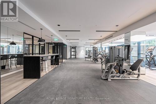 1710 - 127 Broadway Avenue, Toronto, ON - Indoor Photo Showing Gym Room