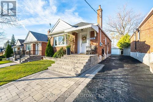 118 Glencrest Boulevard, Toronto, ON 