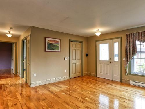 Living room - 2865 Rue Forest, Trois-Rivières, QC - Indoor Photo Showing Other Room