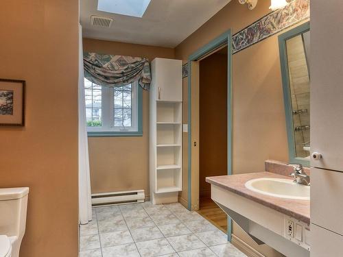 Ensuite bathroom - 2865 Rue Forest, Trois-Rivières, QC - Indoor Photo Showing Bathroom