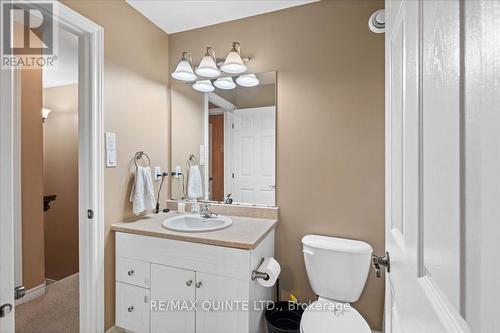 54 Princeton Place, Belleville, ON - Indoor Photo Showing Bathroom