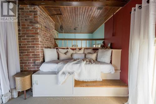 178 Grasshill Road, Kawartha Lakes, ON - Indoor Photo Showing Bedroom