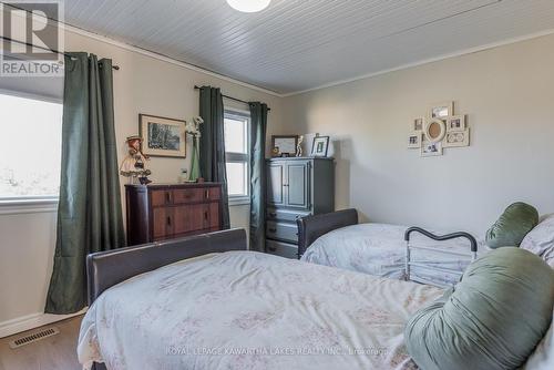 178 Grasshill Road, Kawartha Lakes, ON - Indoor Photo Showing Bedroom