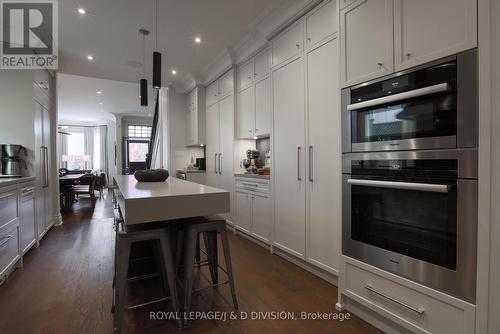 416 Sackville Street, Toronto, ON - Indoor Photo Showing Kitchen With Upgraded Kitchen