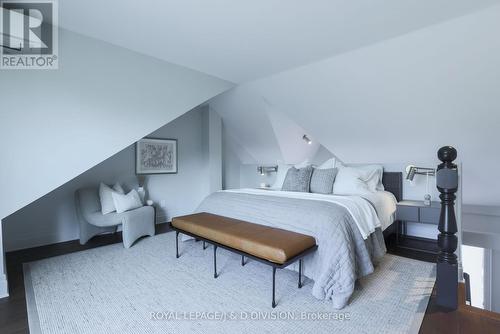 416 Sackville Street, Toronto, ON - Indoor Photo Showing Bedroom