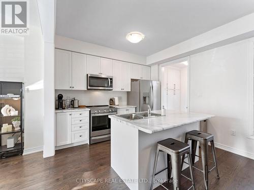 24 Hahn Street, Whitby, ON - Indoor Photo Showing Kitchen With Double Sink With Upgraded Kitchen