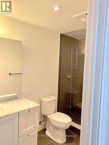 340 - 7608 Yonge Street, Vaughan, ON - Indoor Photo Showing Bathroom