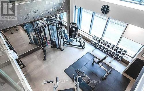 340 - 7608 Yonge Street, Vaughan, ON - Indoor Photo Showing Gym Room