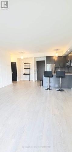 340 - 7608 Yonge Street, Vaughan, ON - Indoor