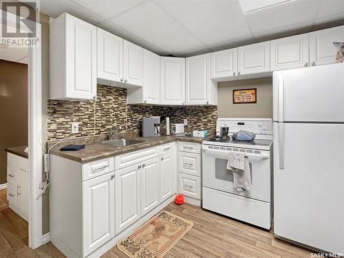 1512 91St Street, North Battleford, SK - Indoor Photo Showing Kitchen