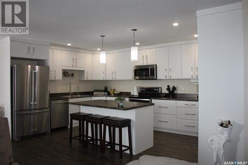 503 4545 Rae Street, Regina, SK - Indoor Photo Showing Kitchen With Stainless Steel Kitchen With Double Sink